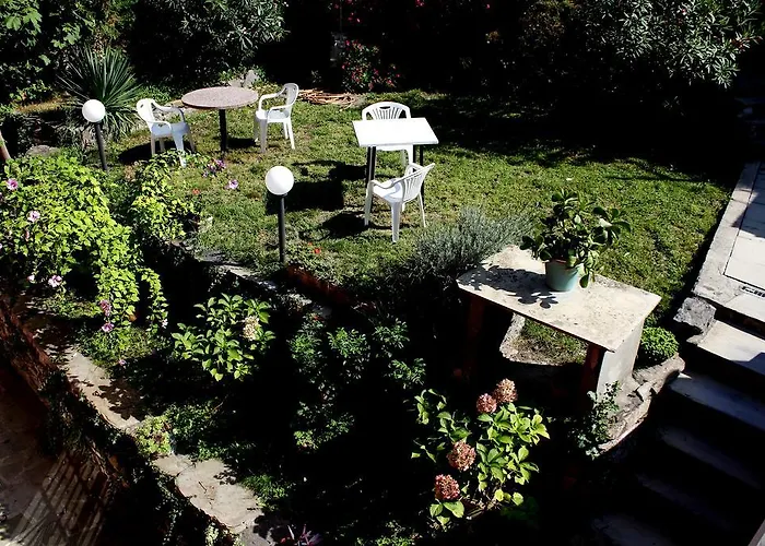 Da Beppe Bed & Breakfast Neirone